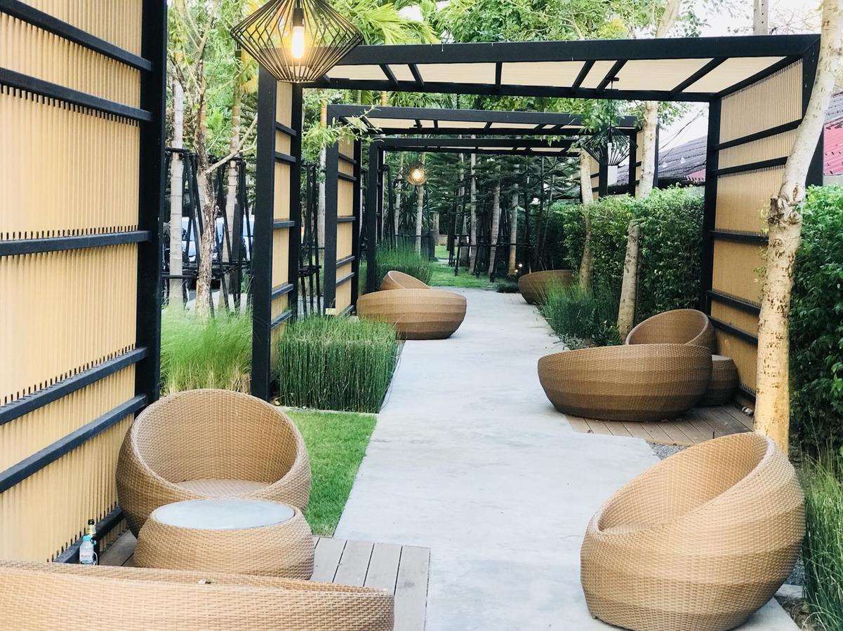 Astra Suites Central Chiang Mai Exterior foto